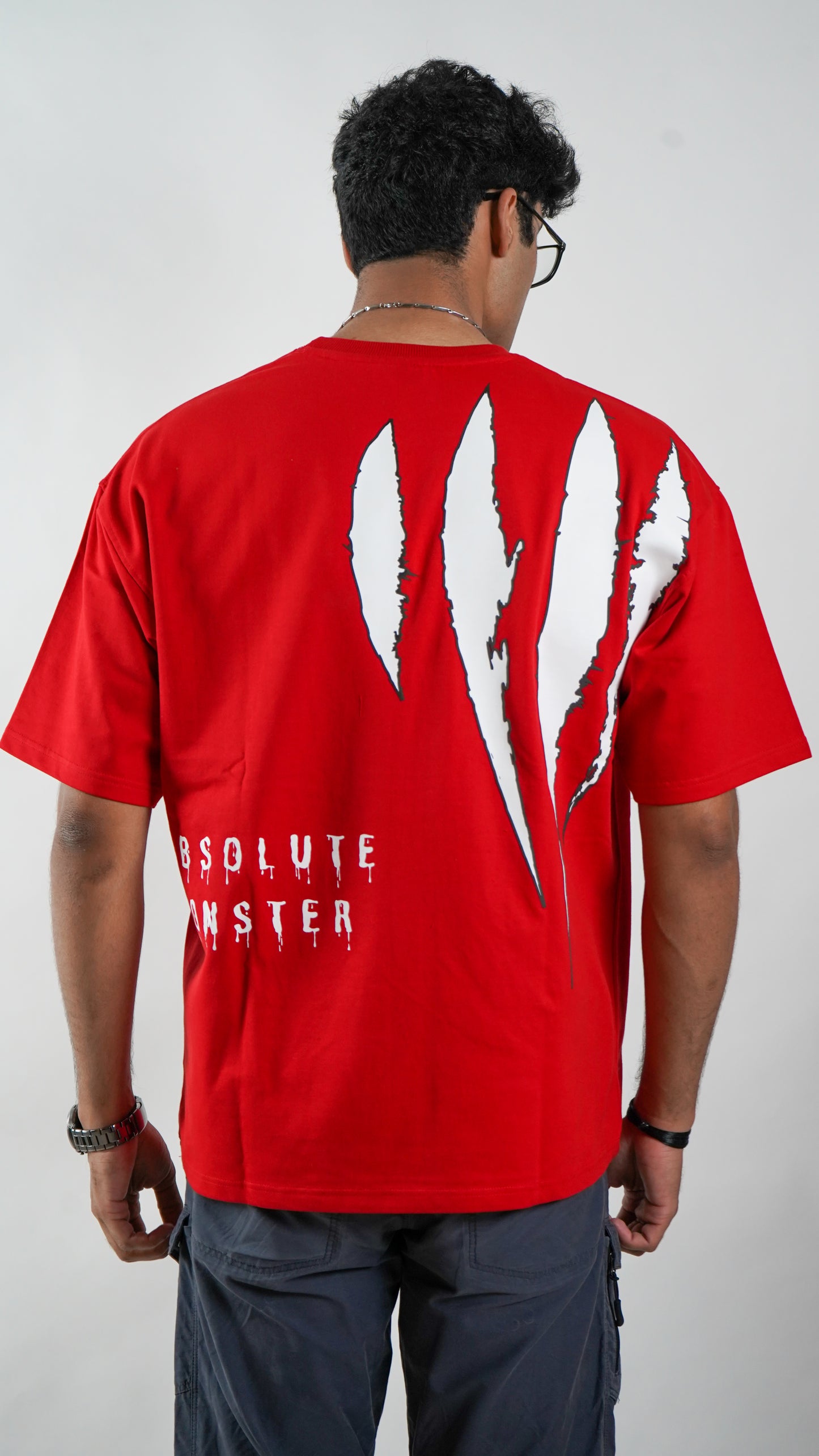 MONSTER SLAYER TEE